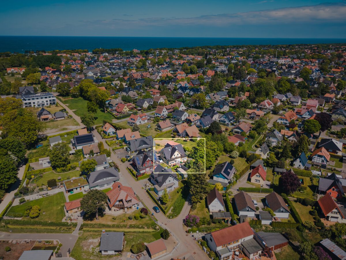 Hausansicht mit Ostseenähe